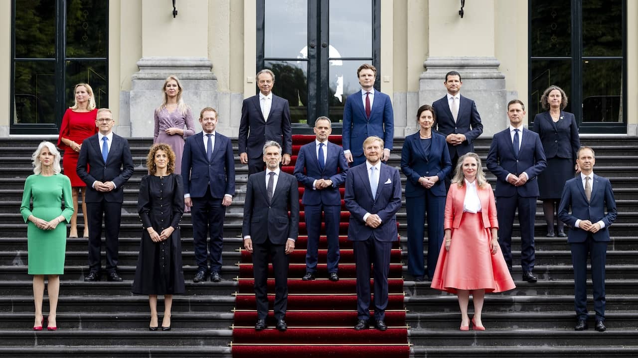 Tussen hoop en teleurstelling: het kabinet één jaar na aantreden